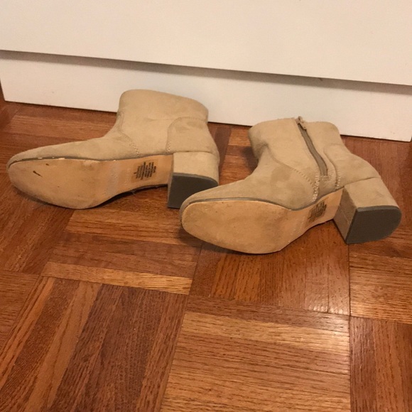 Express Booties - Picture 4 of 5